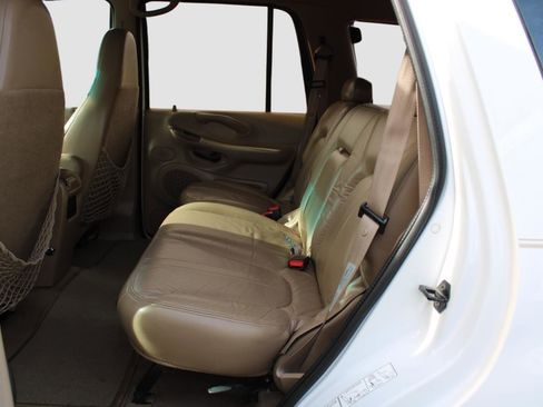 Used 1997 Ford Expedition Eddie Bauer image 32