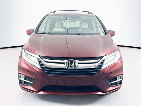 Used 2018 Honda Odyssey Touring image 2