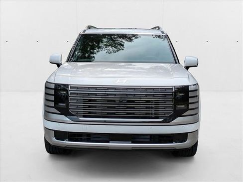 New 2026 Hyundai Palisade Calligraphy FWD image 6