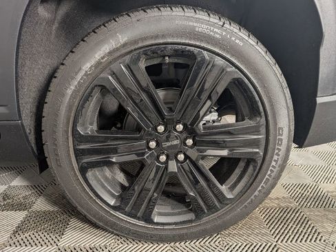 New 2025 GMC Acadia Elevation w/ Super Cruise Package image 12