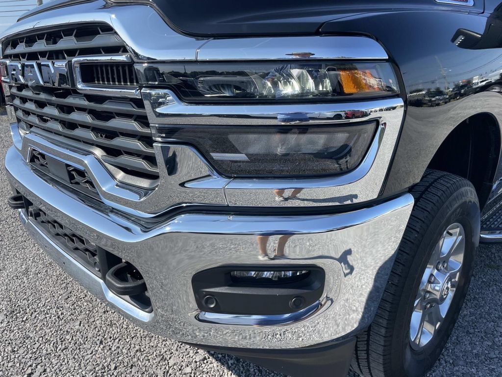 Used 2026 RAM 2500 Big Horn AWD/4WD image 37