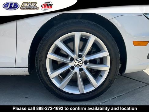 Used 2014 Volkswagen Eos Komfort FWD image 10