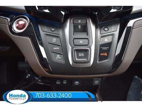 New 2026 Honda Odyssey Touring image 16