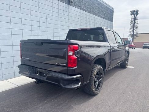 Used 2022 Chevrolet Silverado 1500 Custom RWD image 3