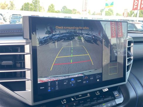 Certified 2025 Toyota Sequoia Platinum image 28