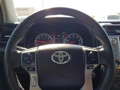 Used 2014 Toyota 4Runner Limited AWD/4WD image 23
