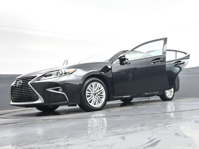 Used 2017 Lexus ES 350 w/ Premium Package FWD image 43
