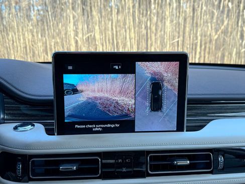 Used 2023 Lincoln Aviator Black Label Grand Touring image 26