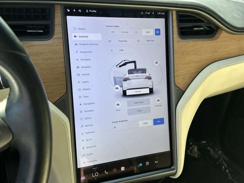 Used 2020 Tesla Model X Long Range image 27