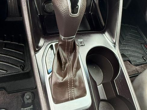 Used 2015 Hyundai Tucson GLS image 36