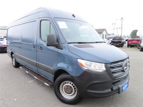 Used 2019 Mercedes-Benz Sprinter 170 image 8
