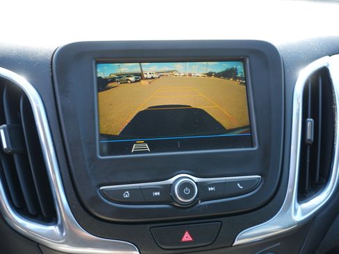 Used 2019 Chevrolet Equinox LT AWD/4WD image 31