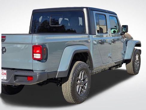 New 2026 Jeep Gladiator Sport AWD/4WD image 43