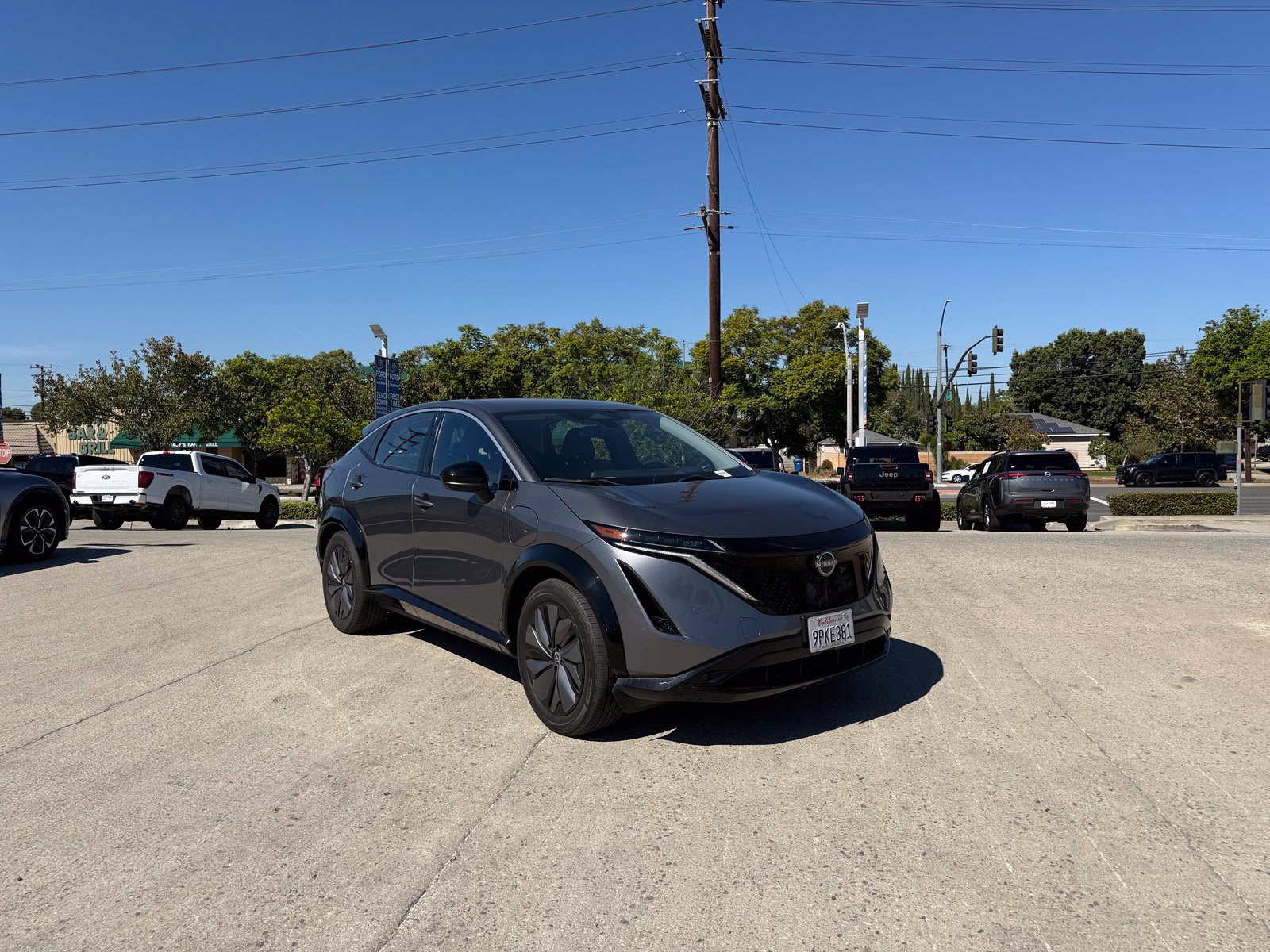 Used 2024 Nissan Ariya FWD image 4
