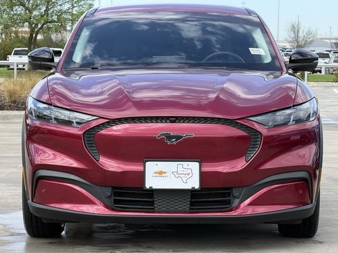 Used 2025 Ford Mustang Mach-E Select image 8