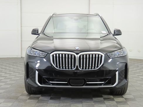 New 2026 BMW X5 sDrive40i w/ Premium Package image 2