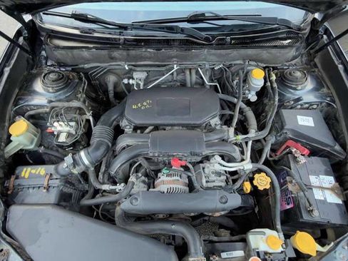 Used 2011 Subaru Outback 2.5i Premium w/ All-Weather Pkg image 30