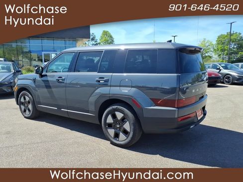 Used 2026 Hyundai Santa Fe SE FWD image 3