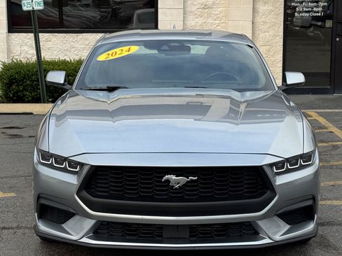 Used 2024 Ford Mustang Coupe RWD image 16