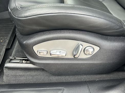 Used 2022 Porsche Macan image 20