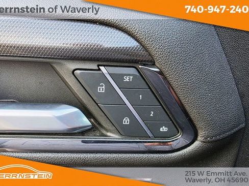 Used 2022 GMC Sierra 1500 AT4 image 16