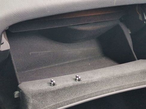 Used 2020 Mercedes-Benz GLC 300 4MATIC image 24