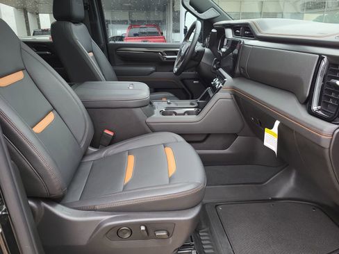Certified 2026 GMC Sierra 2500 AT4 w/ AT4 Premium Plus Package AWD/4WD image 29