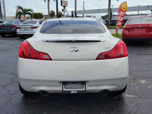 Used 2014 INFINITI Q60 Journey w/ Premium Package image 5