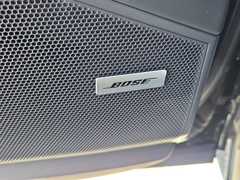 Certified 2025 Porsche Cayenne S AWD/4WD image 15