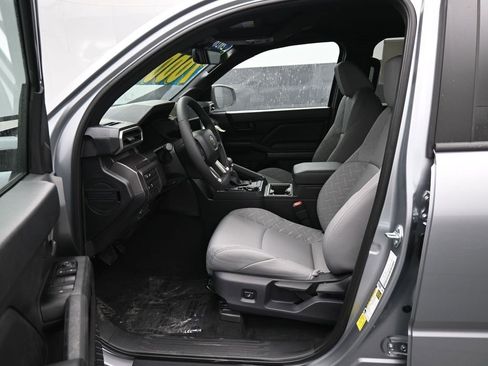 New 2026 Toyota Tacoma SR5 image 9