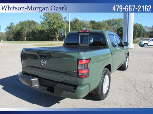 Used 2022 Nissan Frontier SV image 11