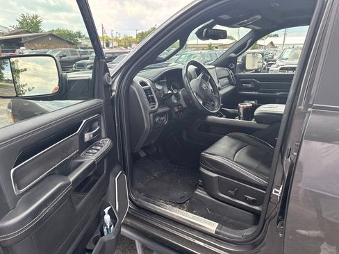 Used 2022 RAM 2500 Laramie AWD/4WD image 5