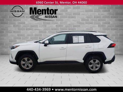 Used 2023 Toyota RAV4 XLE image 4