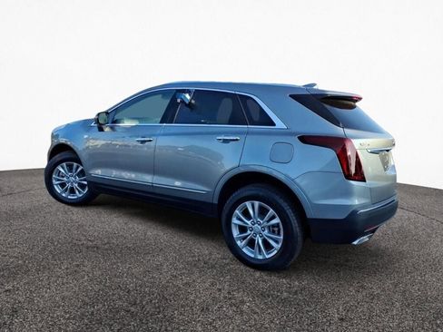 New 2025 Cadillac XT5 Luxury image 4