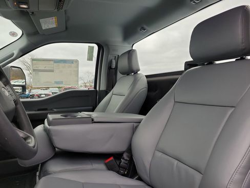 New 2026 Ford F350 XL w/ FX4 Off-Road Package image 18