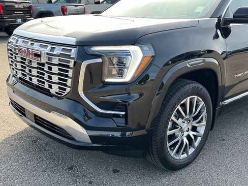 New 2026 GMC Terrain Denali AWD/4WD image 13