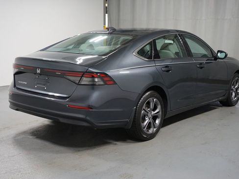 Used 2023 Honda Accord EX image 8