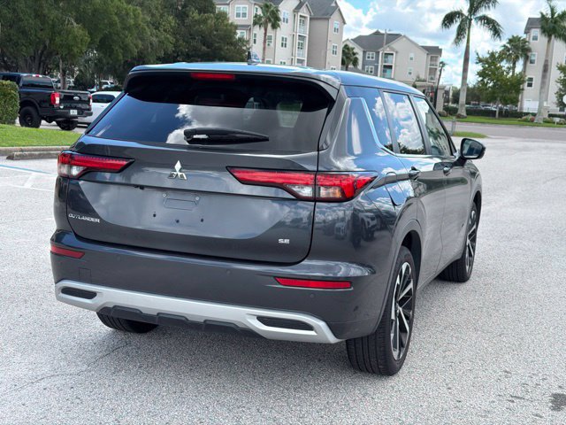 Used 2024 Mitsubishi Outlander SE FWD image 5