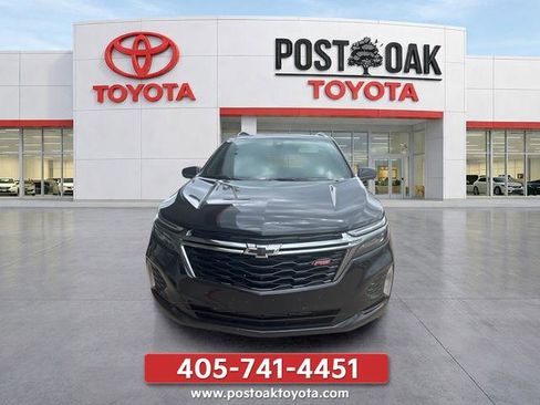Used 2023 Chevrolet Equinox RS w/ RS Leather Package FWD image 2