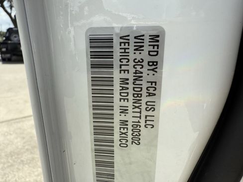 New 2026 Jeep Compass Latitude image 18