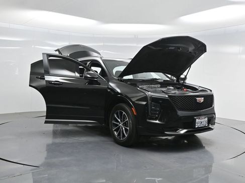 Used 2024 Cadillac XT4 Sport FWD image 36