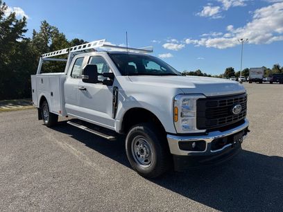 New 2025 Ford F250 XLT w/ Snow Plow Prep Package