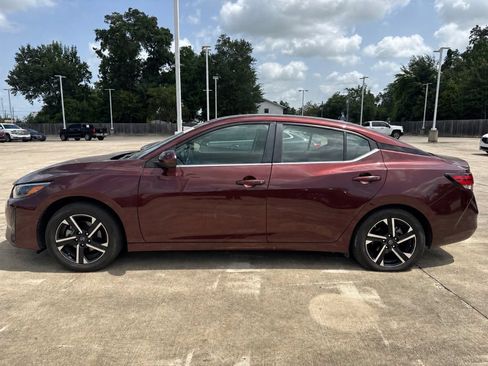 Used 2025 Nissan Sentra SV FWD image 5
