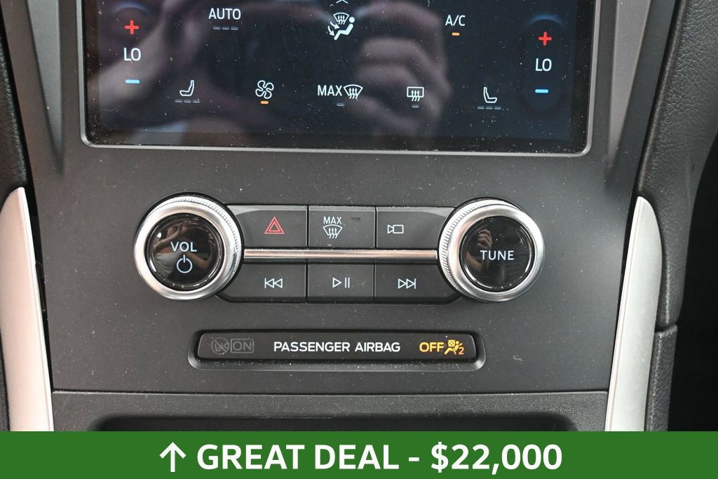 Used 2024 Ford Edge SEL AWD/4WD image 29