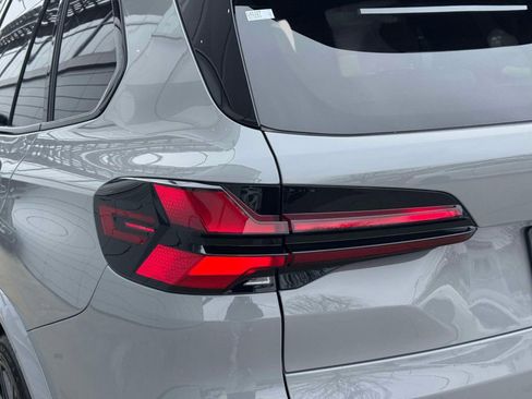 Used 2024 BMW X5 M Competition w/ Executive Package image 10