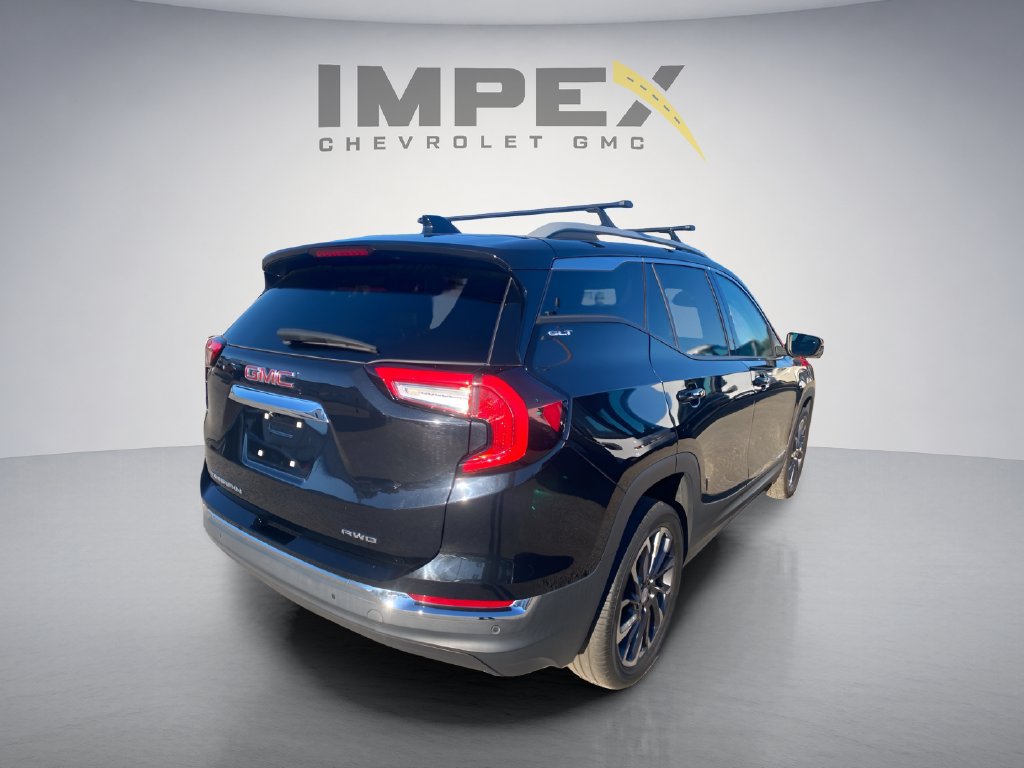 Used 2022 GMC Terrain SLT w/ Infotainment Package II AWD/4WD image 5