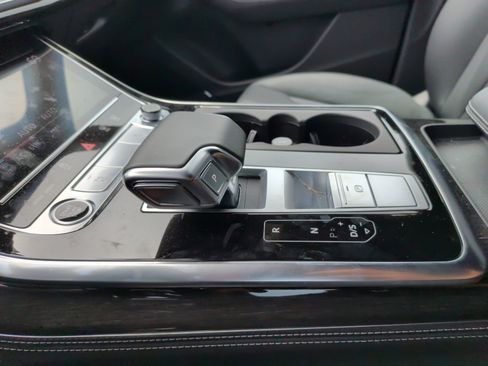 Certified 2026 Audi Q8 Premium Plus w/ Premium Plus Package AWD/4WD image 27