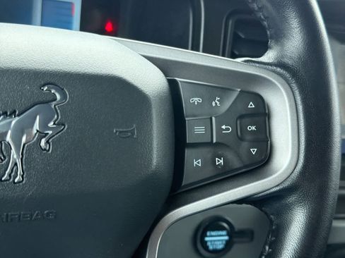 Certified 2021 Ford Bronco Black Diamond image 17