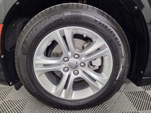 Used 2023 Dodge Charger SXT RWD image 8