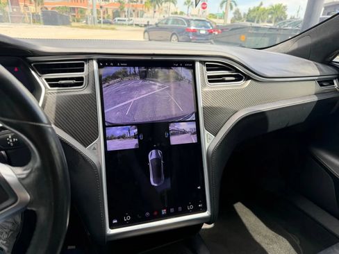 Used 2017 Tesla Model S 75 RWD image 15